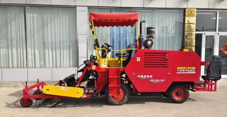 Outlet de fàbrica Mini tractor muntat a l'all de coll dolç de la recol·lecció de l'all La recol·lectora de combinació d'all pot completar l'excavació d'all, neteja, tall de tija d'all, embalatge